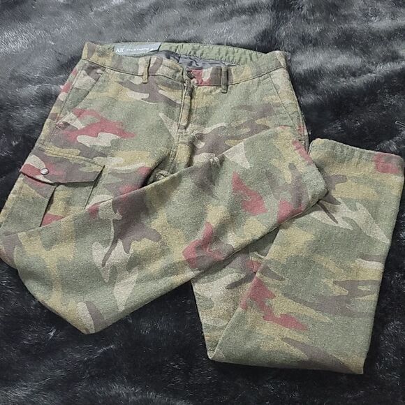 Armani Exchange Wool Cargo Military Print Pants - Picture 5 of 13